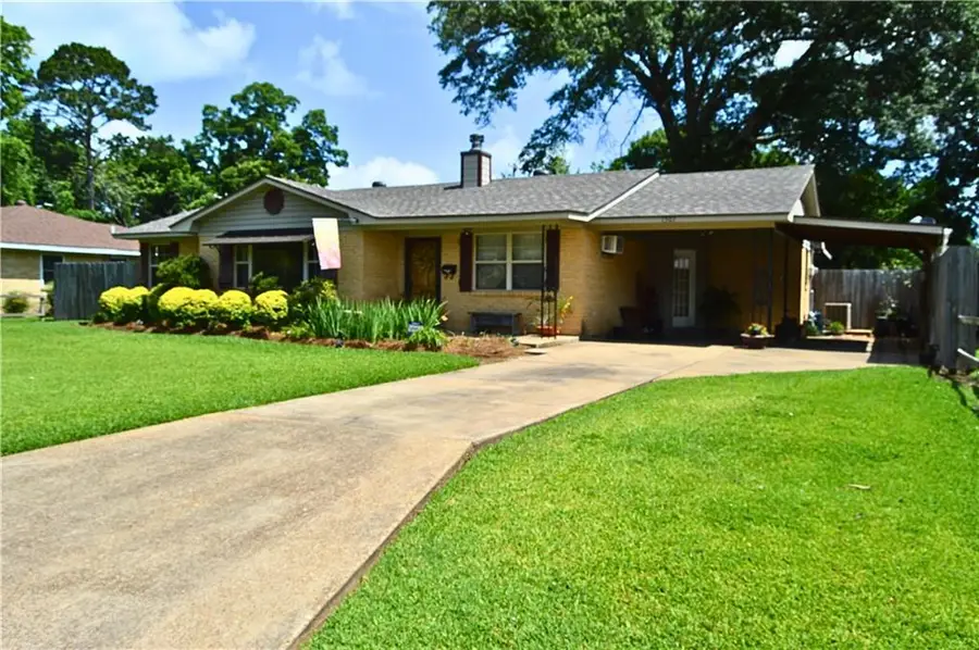 1507 Plantation Drive, Alexandria, LA 71301 - #3