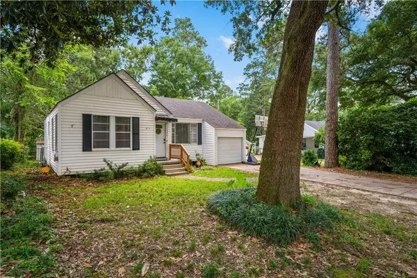 1606 Oakland Street, Pineville, LA 71360