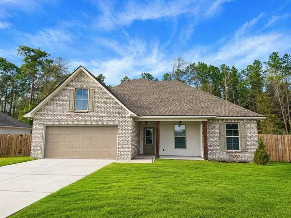 28105 Blue Sky Drive, Ponchatoula, LA 70454