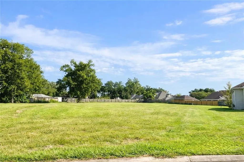 125 Downing Ct, Belle Chasse, LA 70037 - #1