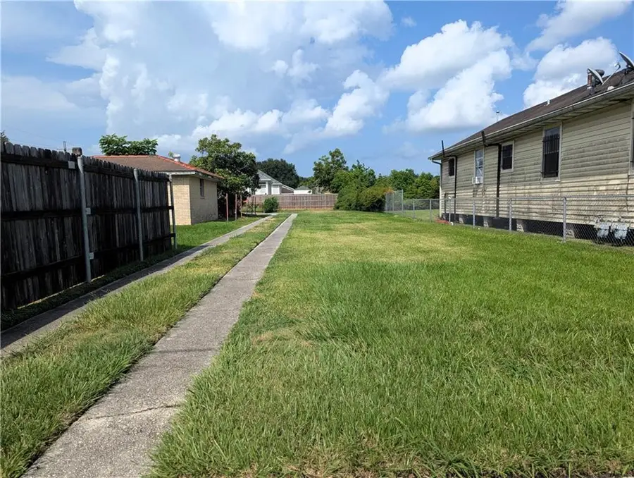 1115 Derbigny Street, Gretna, LA 70053 - #2