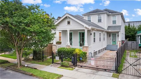 921 Dufossat Street, New Orleans, LA 70115