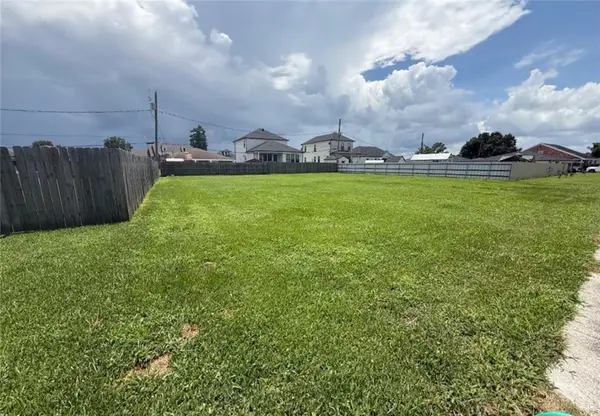 316 Ocelot Drive, Arabi, LA 70032