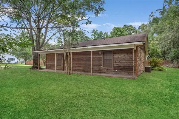 29626 S Palmetto Street, Walker, LA 70785