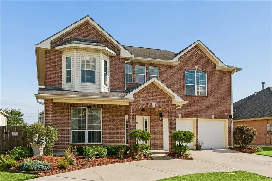 1225 S Wyndham Drive, Gretna, LA 70056 - #2