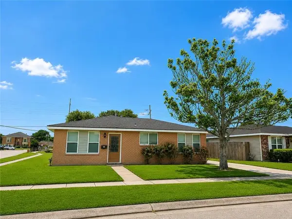 501 Willowbrook Drive, Gretna, LA 70056