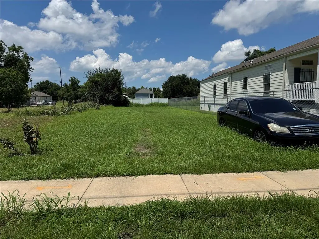 5431 N Tonti Street, New Orleans, LA 70117 - #1