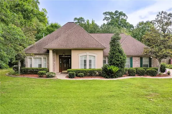 451 Autumnwood Road, Slidell, LA 70458