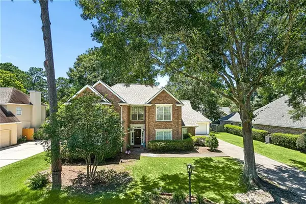 1239 Clearwater Drive, Mandeville, LA 70471