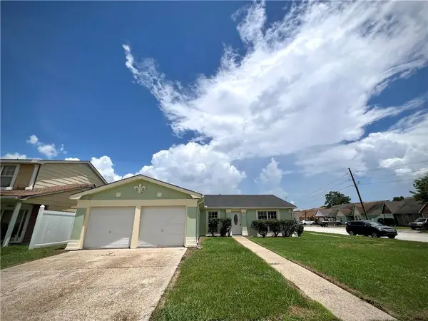 3800 Redbud Lane, Harvey, LA 70058