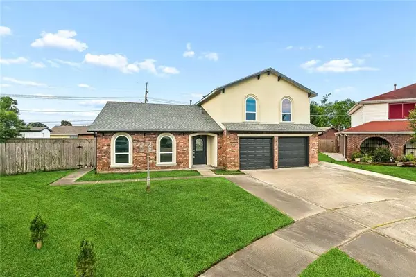 13 Joya Loma Street, Harvey, LA 70058