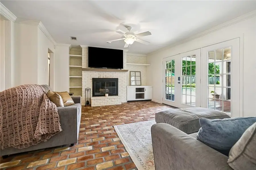 5029 Parkforest Drive, Baton Rouge, LA 70816 - #2