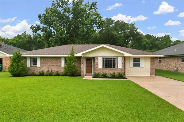 404 Ellen Street, Ama, LA 70031