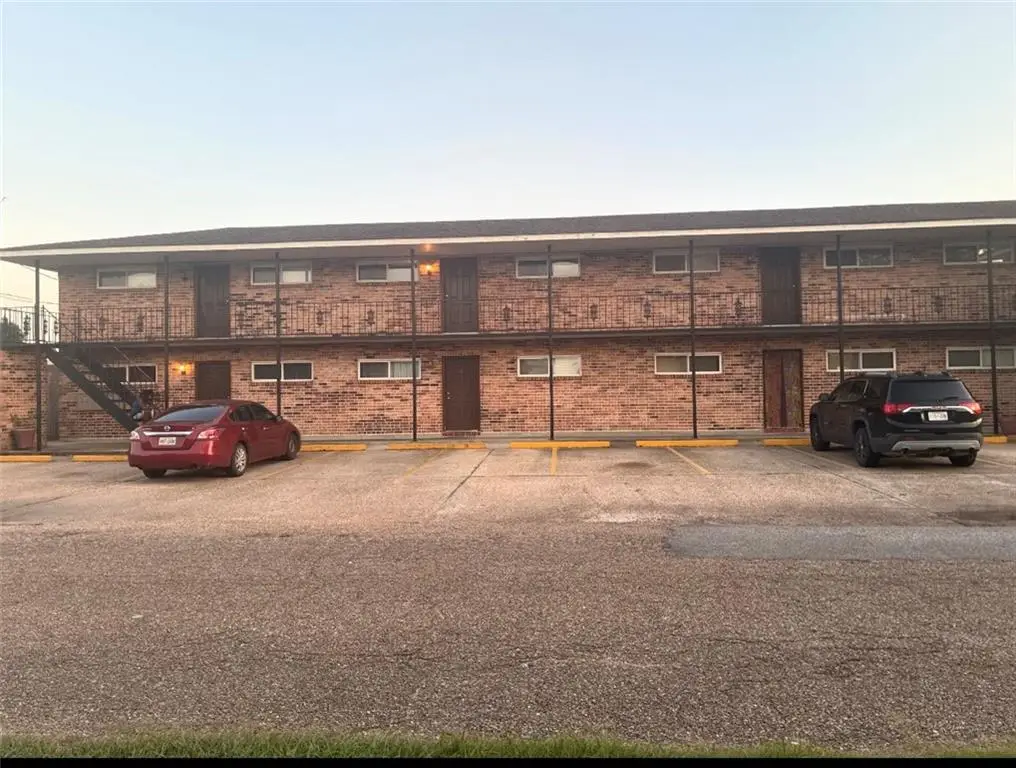 600 Westwood Drive, Marrero, LA 70072 - #1