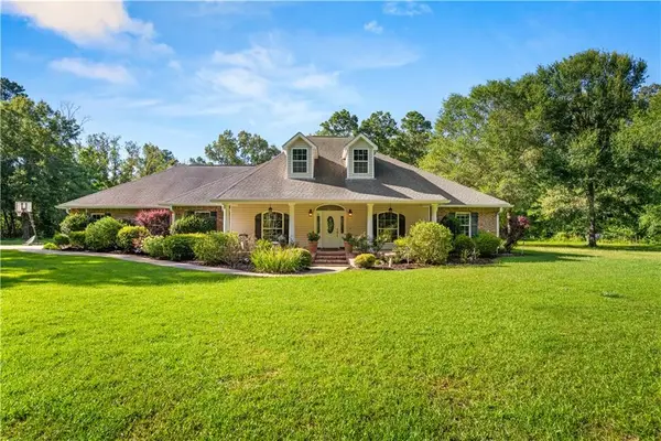 80 Karen Drive, Deville, LA 71328