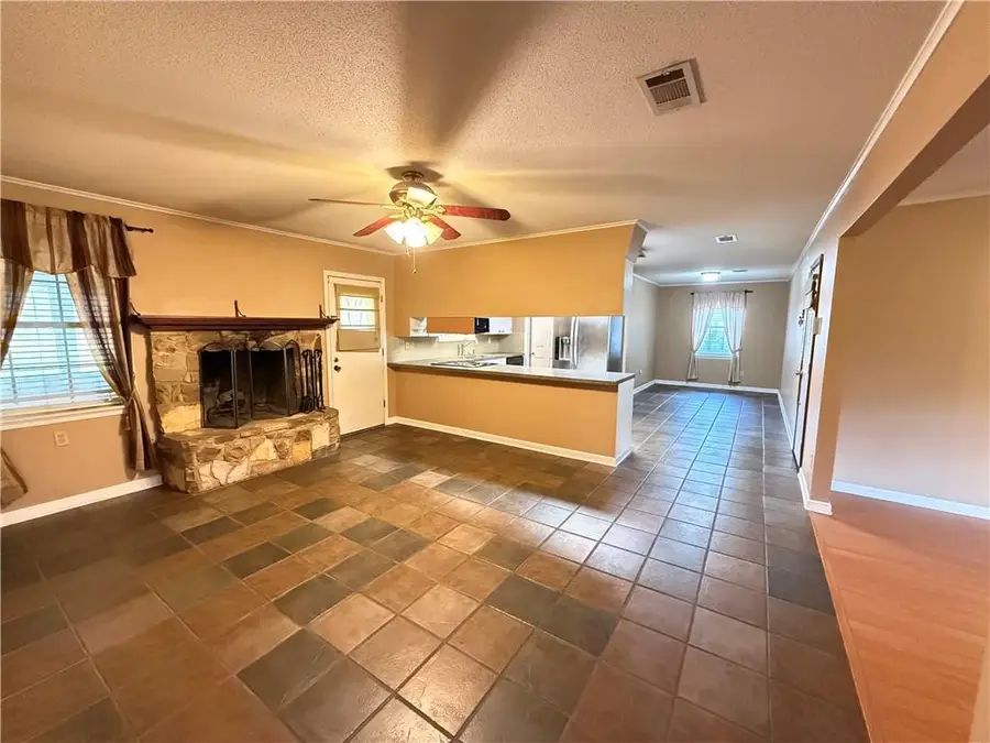115 Rustic Manor Cove, Pineville, LA 71360 - #2