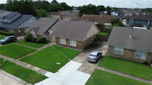 2116 Snowbird Drive, Harvey, LA 70058