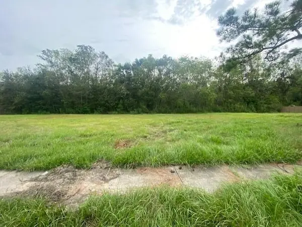 1643 Heights Drive, St Bernard, LA 70085