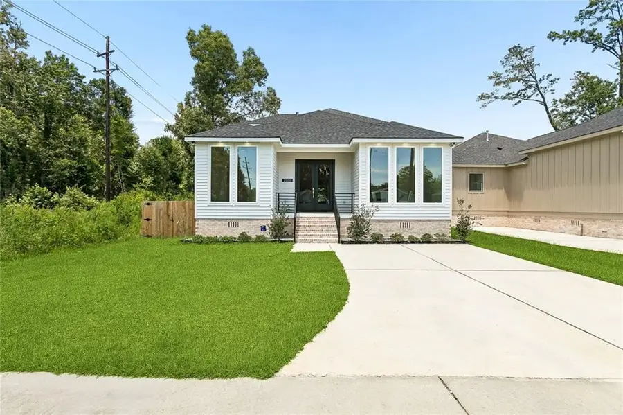 2337 Orleans Street, Mandeville, LA 70448 - #2