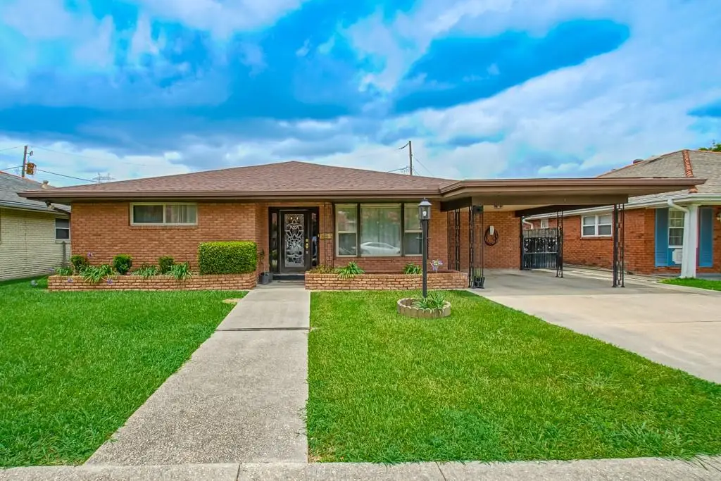 211 Willow Drive, Gretna, LA 70053 - #1