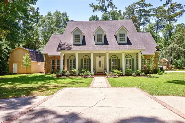105 Woodlawn Lane, Mandeville, LA 70471