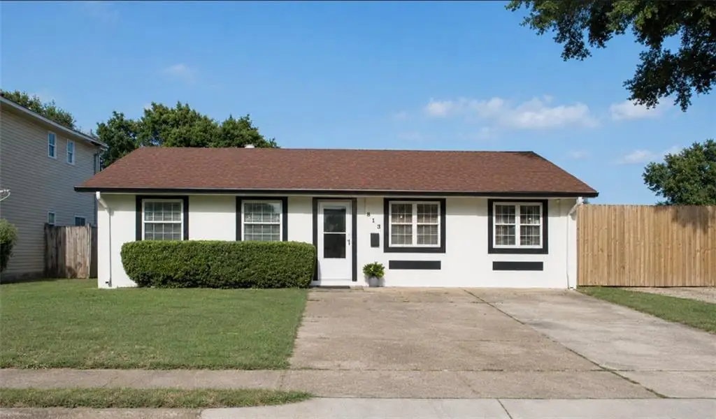 813 Oakwood Drive, Gretna, LA 70056 - #1