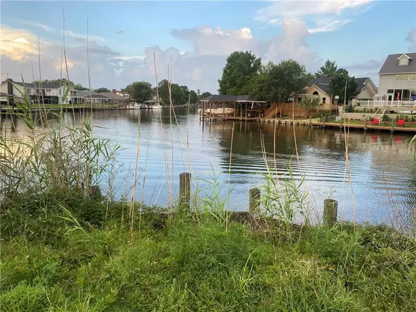 Clipper Drive, Slidell, LA 70458