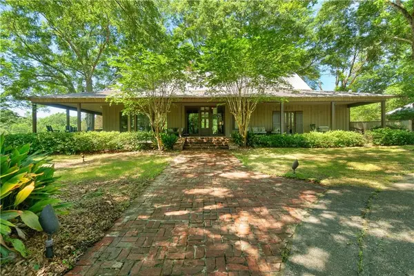 5844 N Williamsburg Road, , MS 39421