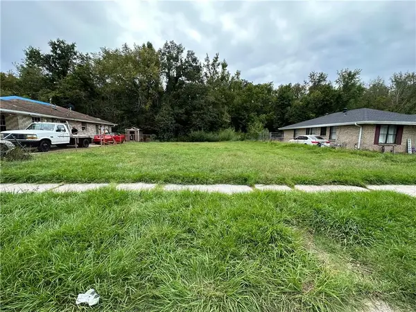 1644 Heights Drive, St Bernard, LA 70085