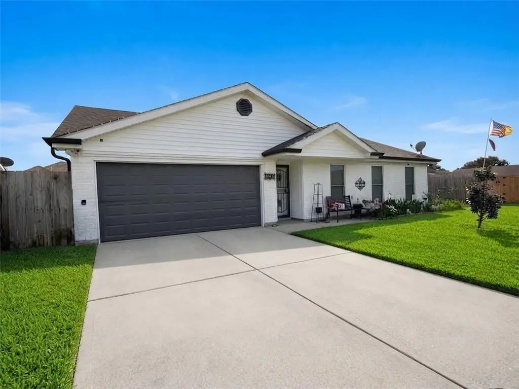 2737 Pin Oak Drive, Marrero, LA 70072 - #1