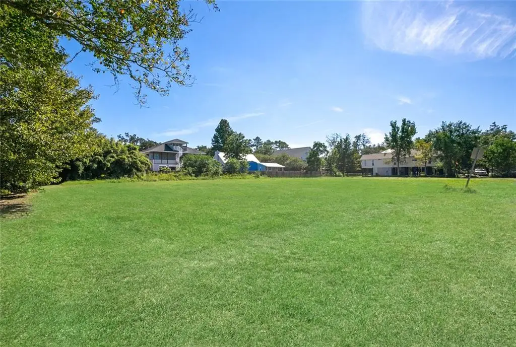 237 West Street, Mandeville, LA 70448 - #1