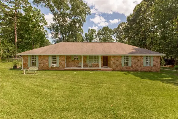 281 Oak Road, Bogalusa, LA 70427