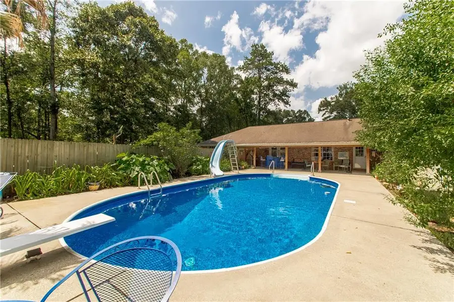 281 Oak Road, Bogalusa, LA 70427 - #2