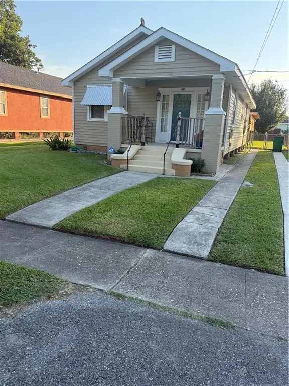 524 Brown Avenue, Harvey, LA 70058