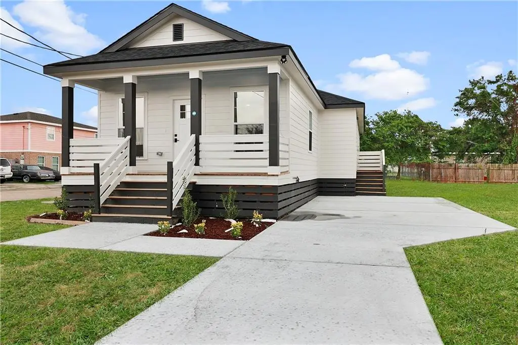 2301 Weyer Street, Gretna, LA 70053 - #1
