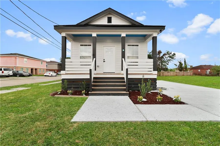 2301 Weyer Street, Gretna, LA 70053 - #3