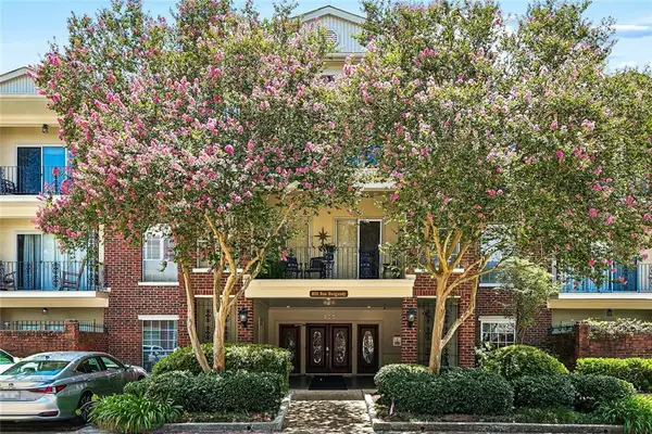 800 Rue Burgundy Street #123, Metairie, LA 70005