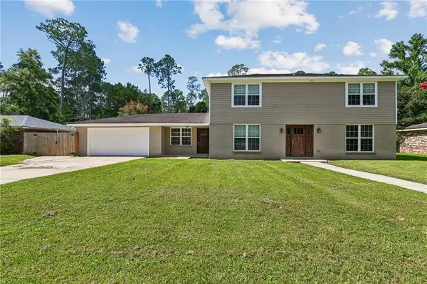 123 W Pinewood Drive, Slidell, LA 70458