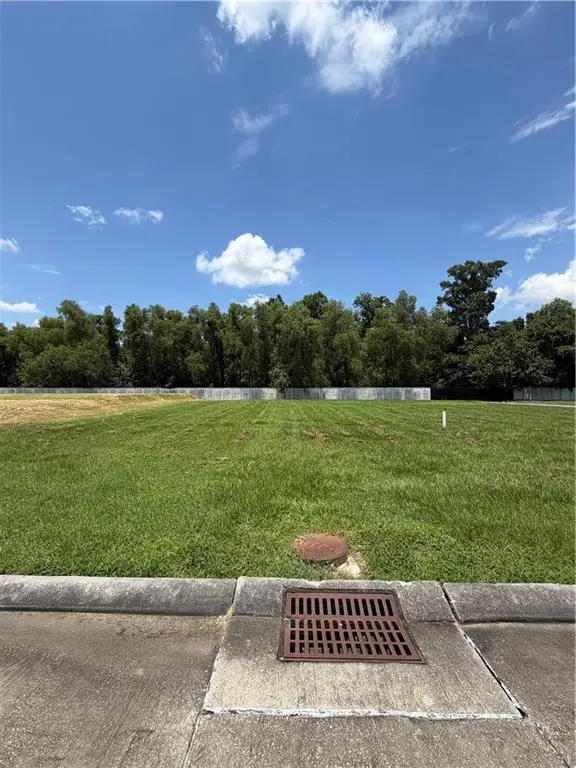 139 Forest Oaks Drive, New Orleans, LA 70131 - #1