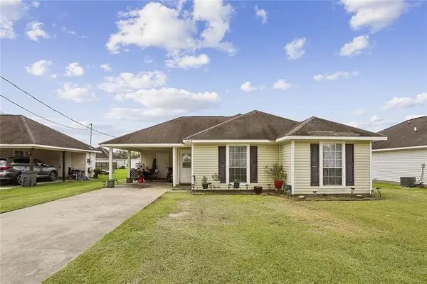 1413 W Worthy Street, Gonzales, LA 70737