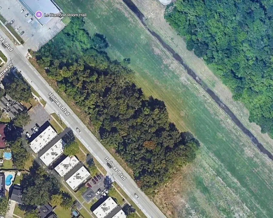 Holmes Boulevard, Gretna, LA 70056 - #3