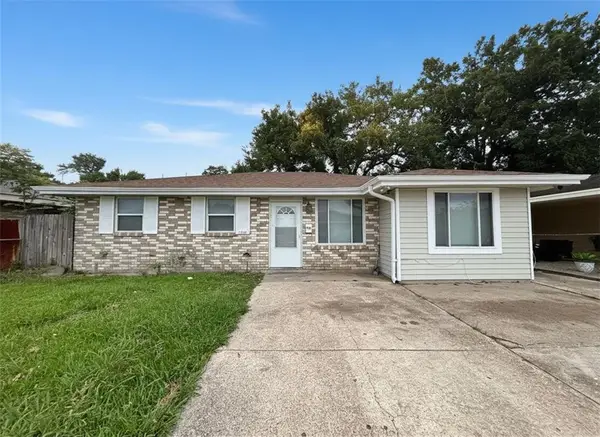 1805 Redwood Drive, Harvey, LA 70058