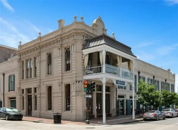 450 Julia Street #3E, New Orleans, LA 70130