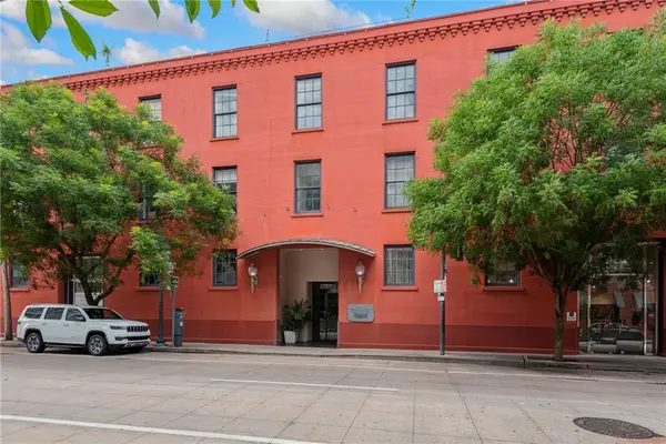 330 Julia Street #203, New Orleans, LA 70130