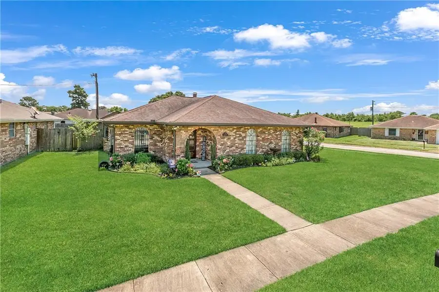 3217 Jennifer Court, Marrero, LA 70072 - #2