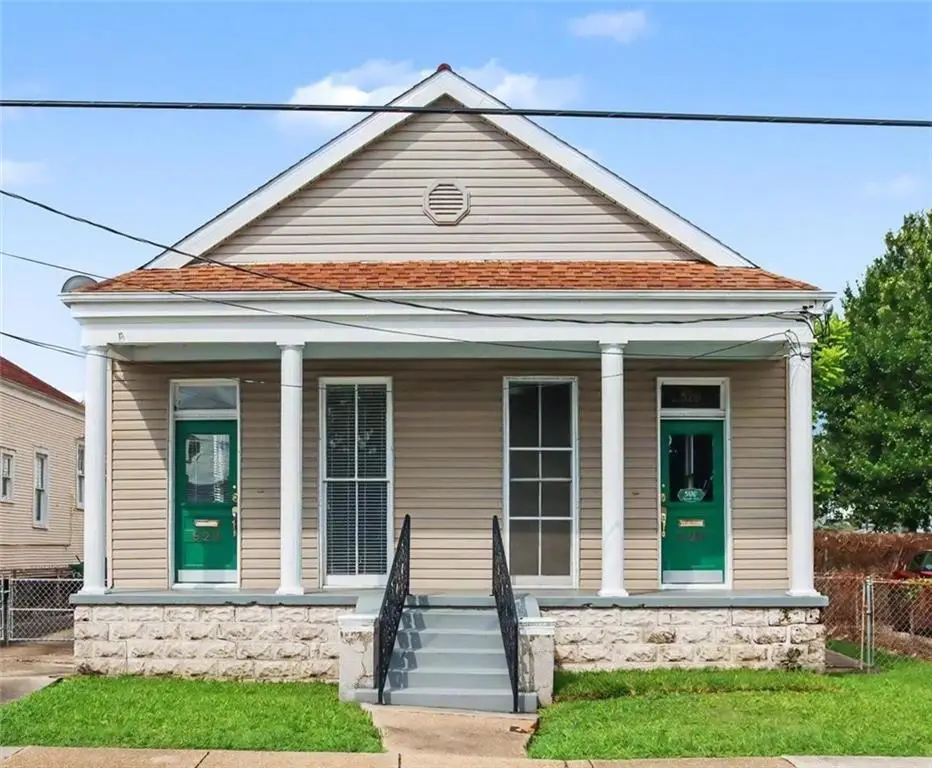 920 Lafayette Street, Gretna, LA 70053 - #1