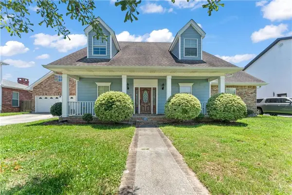 3825 Corinne Avenue, Chalmette, LA 70043