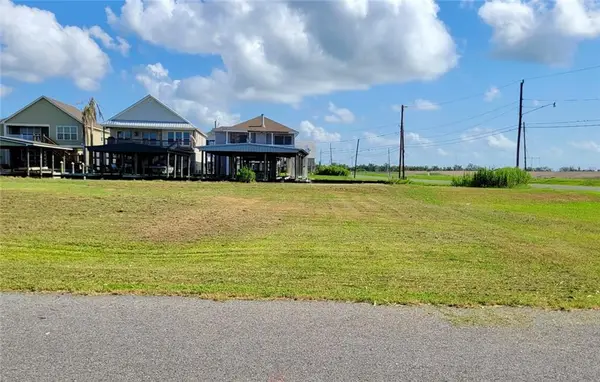 102 Junior Lane, Port Sulphur, LA 70083