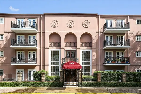 3000 St Charles Avenue #409, New Orleans, LA 70115
