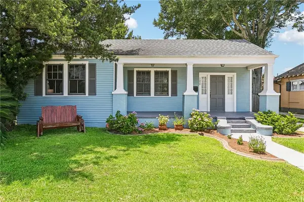 100 Jefferson Heights Avenue, Jefferson, LA 70121